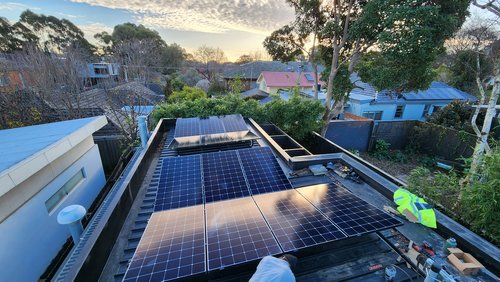 Dandenong Suburban Solar Power System